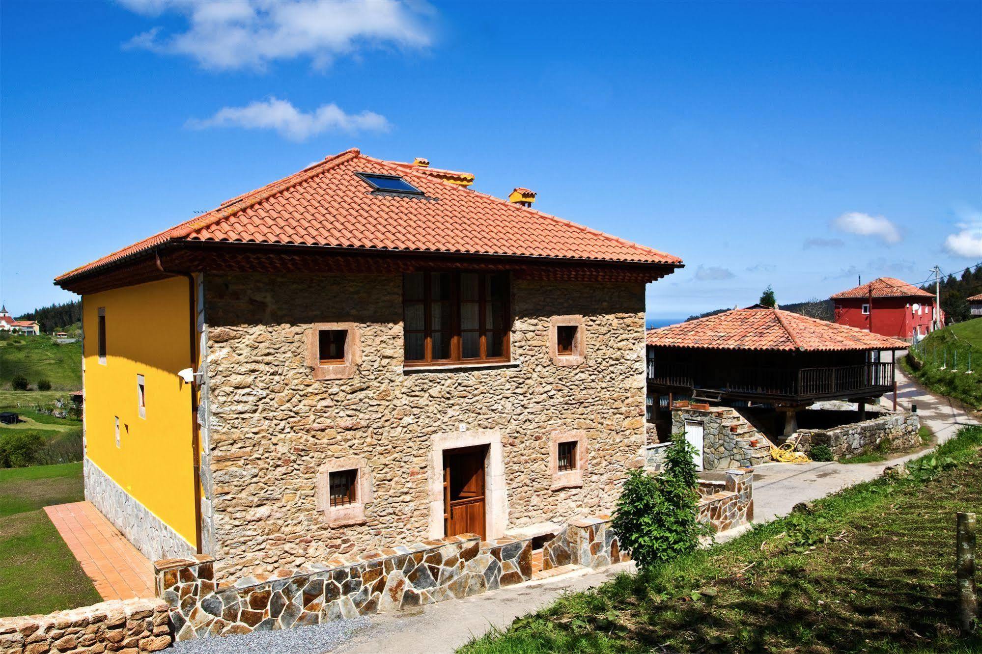 Casa Rural Los Sombredales Soto Del Barco Eksteriør billede